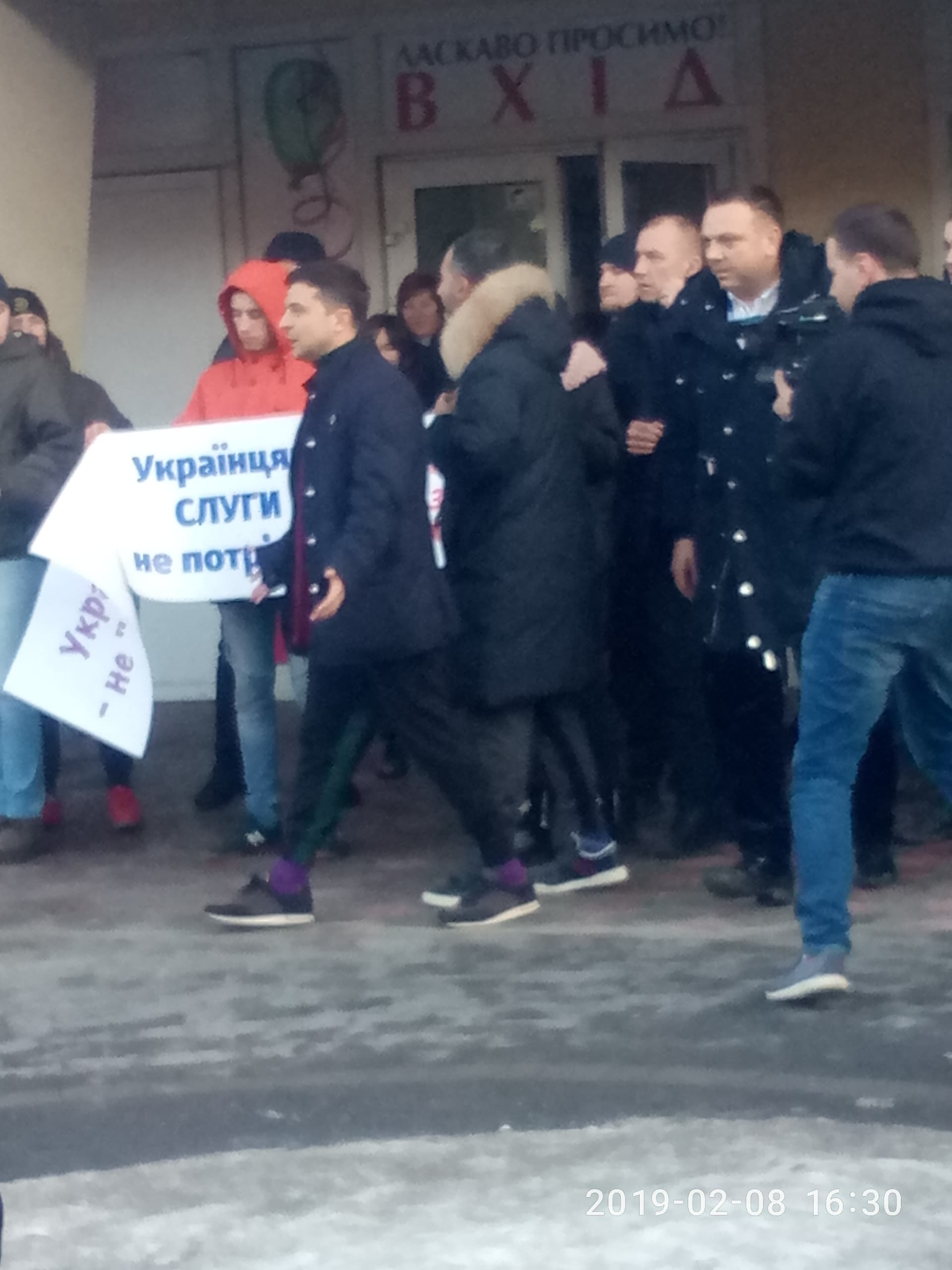 9.02.2019 Lviv Zelensky vyhodyt do protestuvalnykiv